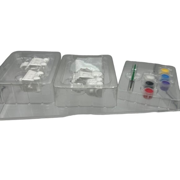 Hallmark Keepsake Make Your Own Train Ornament Kit 2018 Paint Decoration Paintin - Picture 6 of 9